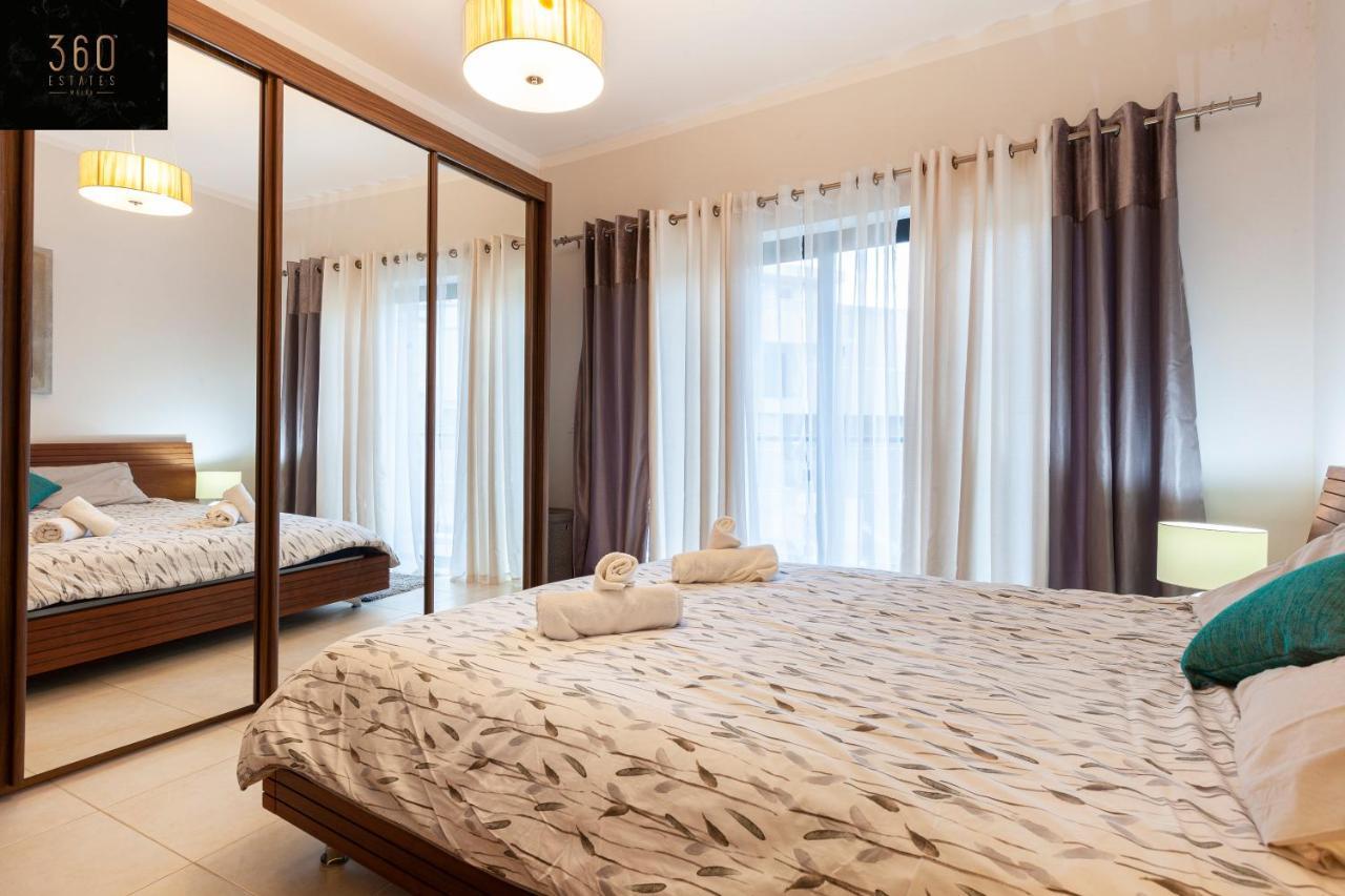 Saint Julian'sPender Lux Complex - 3Br Unit With Private Parking By 360 Estatesアパートメント エクステリア 写真