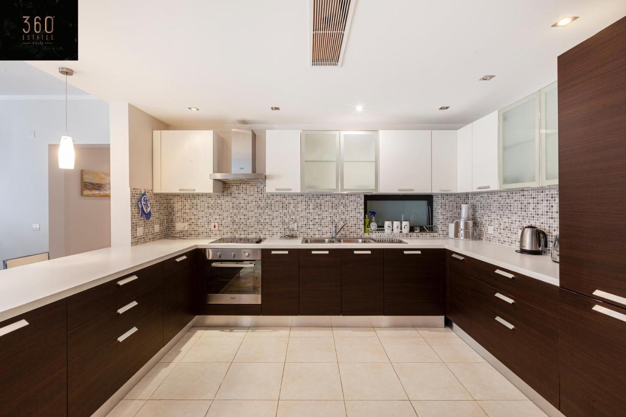 Saint Julian'sPender Lux Complex - 3Br Unit With Private Parking By 360 Estatesアパートメント エクステリア 写真